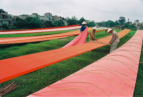 Vài nét về nghề dệt gấm - lụa Việt Nam