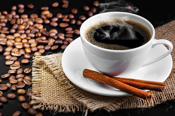 Bạn có thể thêm bột quế vào cốc cà phê của mình để giảm cân